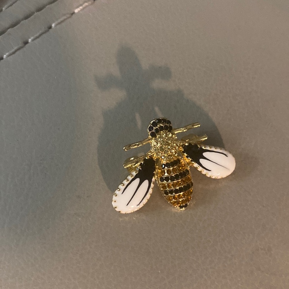 Bee Brooch